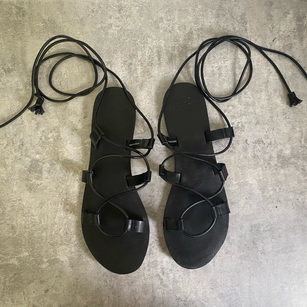 Abercrombie & Fitch gladiator sandals